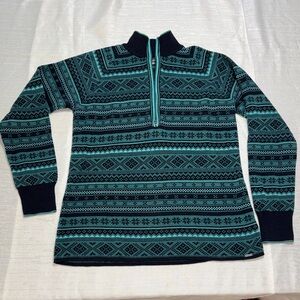 Eddie Bauer Black and Teal Men's Fair-aisle Sweater